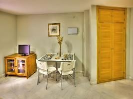 Rental Apartment Cavia 1 - Sevilla City, 1 Bedroom, 4 Persons エクステリア 写真